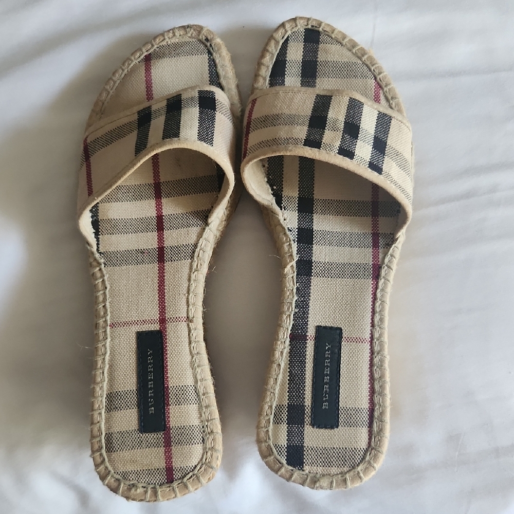 Burberry Check Pattern Espadrille Slides Size 37/6.5.